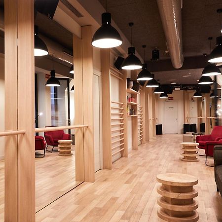 Latroupe Prado Hostel مدريد المظهر الخارجي الصورة