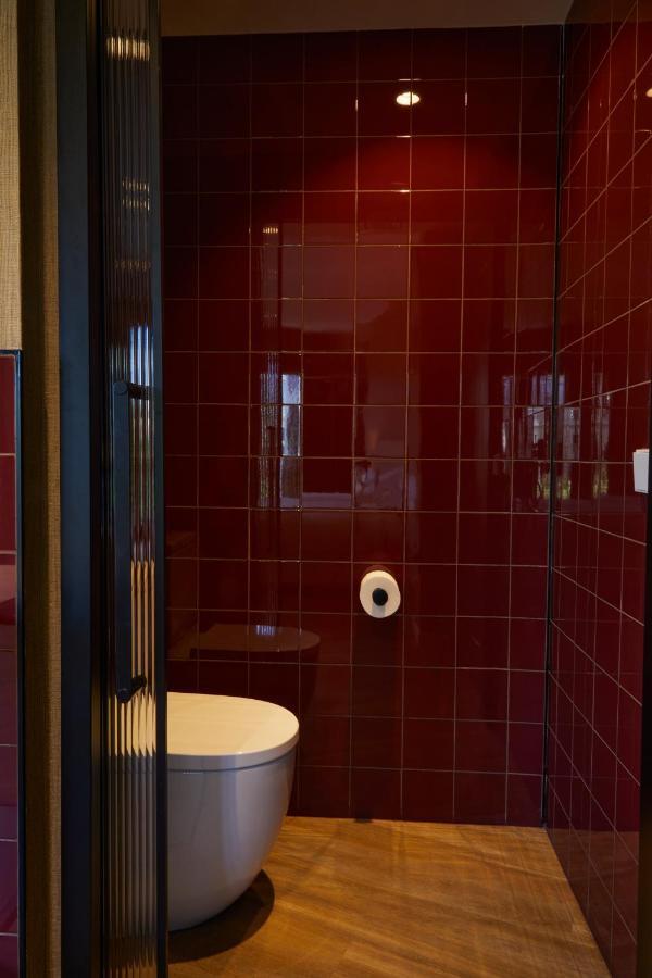 Latroupe Prado Hostel مدريد المظهر الخارجي الصورة