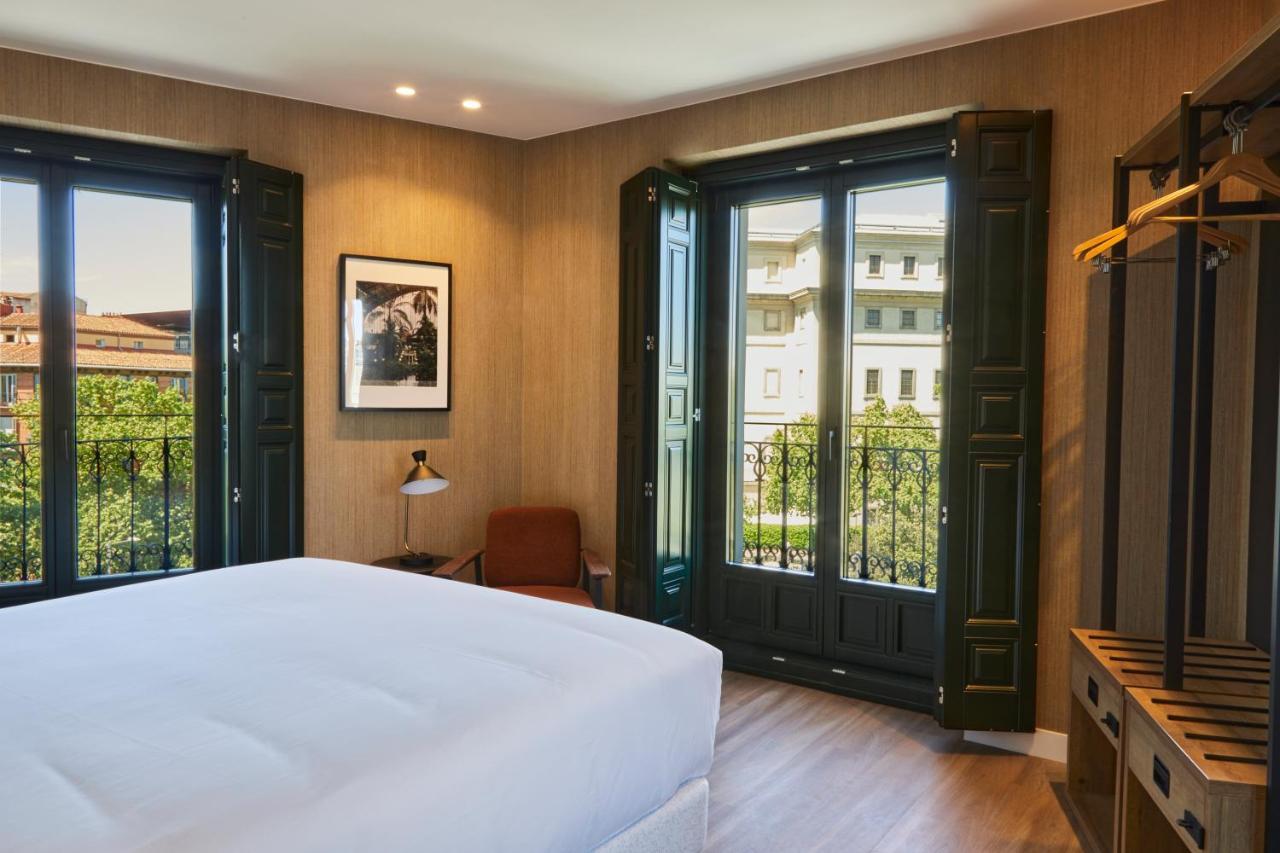 Latroupe Prado Hostel مدريد المظهر الخارجي الصورة